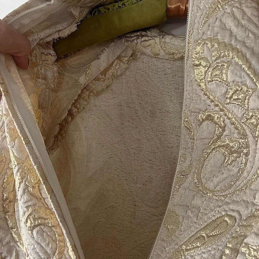 V I N T A G E   60s / 70s gold brocade dress - Picture 4 of 4